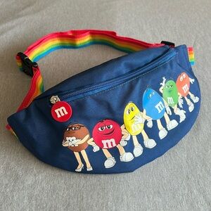 M&M FANNY PACK BLUE RAINBOW 🌈